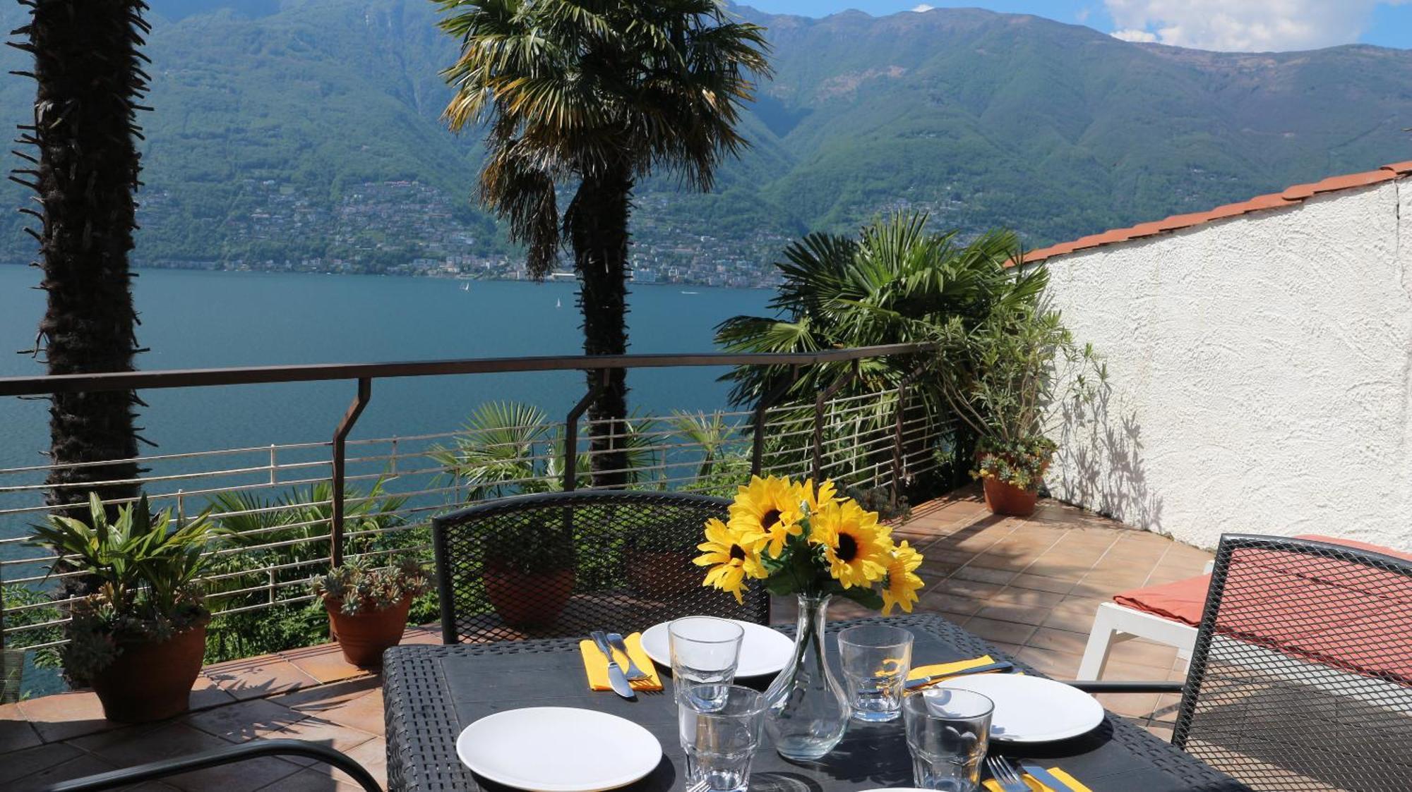 Casa Roccia Apartman Pino Lago Maggiore Kültér fotó